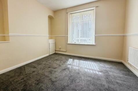 Caerphilly Road, Senghenydd photo 3