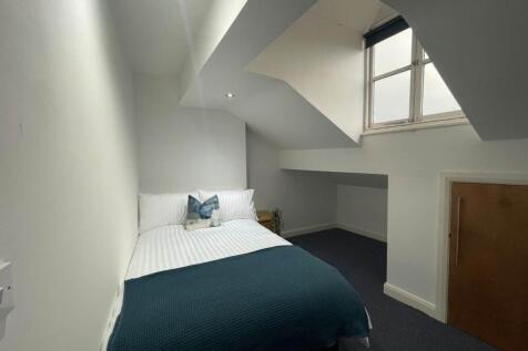 2a AUGHTON STREET, ORMSKIRK, LANCASHIRE photo 4