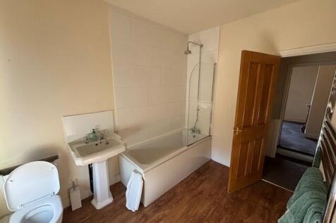 Gidlow Lane, Wigan, WN6 photo 3