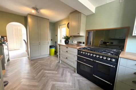 kitchen2.JPG