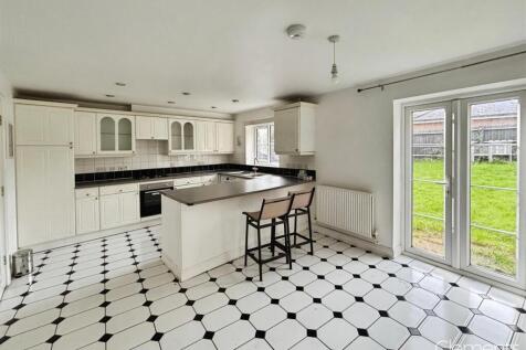 8a7be594-Photo 209-11-25 2C 2017 2054 2048.jpg