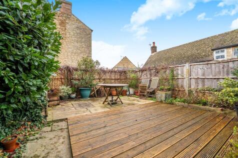 2 Heath Lane-7.jpg