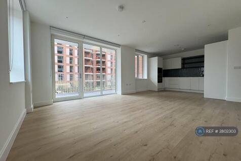 Living Room/Kitchen