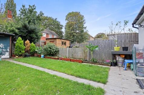 02-32f378635 - AM - 2 Thornsett Place se20 7xd-4 (