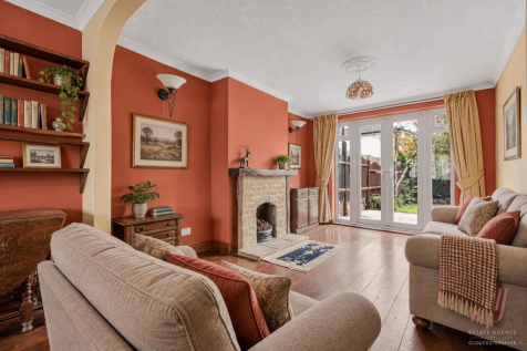 sitting room.png