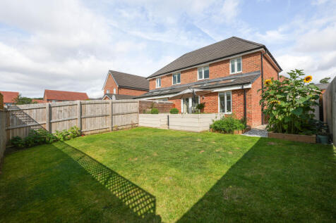 6 Howkeld Close (4 of 20)