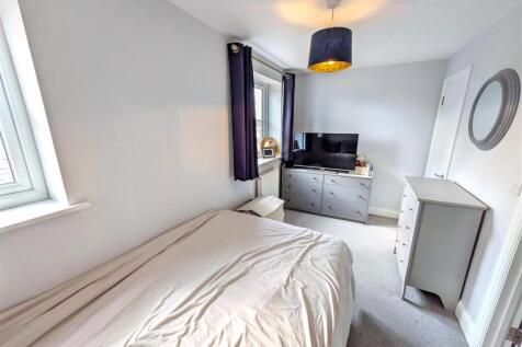 Bedroom 3a new.jpg