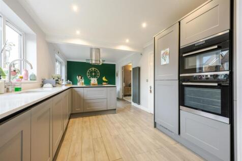 Kitchen diner