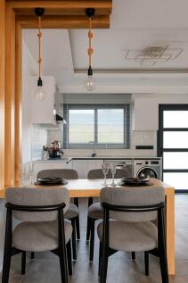 Luxury 2 Bedroom Penthouse Apartment Image 9999 25