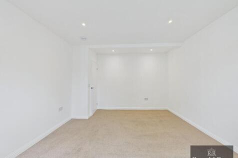 Netherton Drive, Barrhead, G78 photo 3