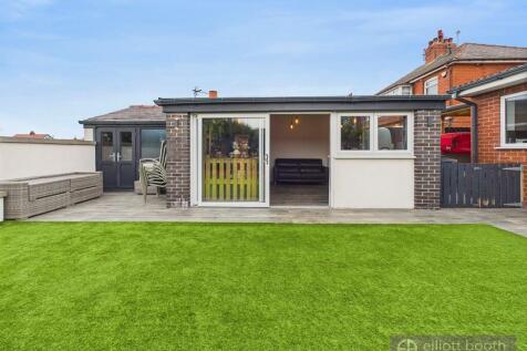 Garden to Bar Are...