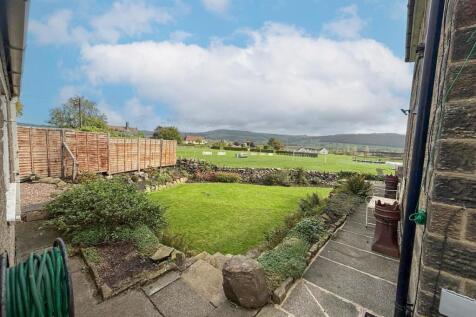 3 bed semi, Steeton