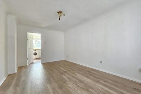 East Rising, East Hunsbury, Northampton NN4 photo 4
