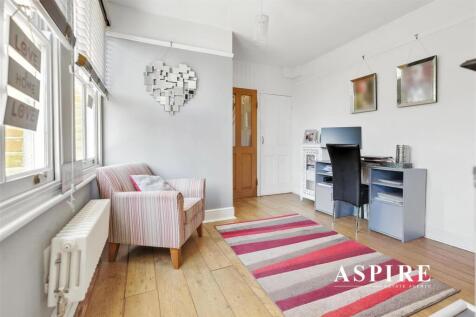 Aspire Estate Agents6.jpg