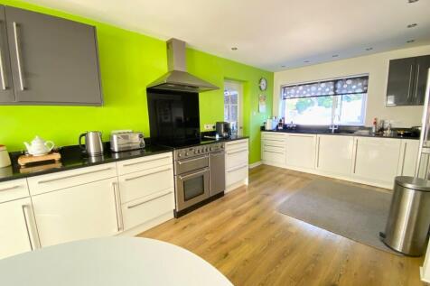 Kitchen Breakfast...