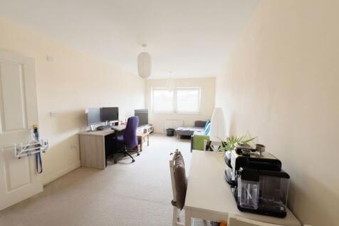 Paladine Way, Calverly Court, CV3 photo 3