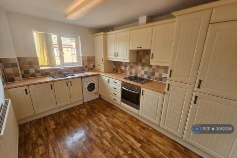 Lower Brook Farm, Bolton, BL5 photo 3