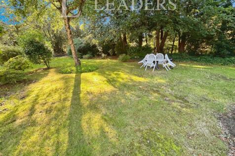 7f273da5-Garden