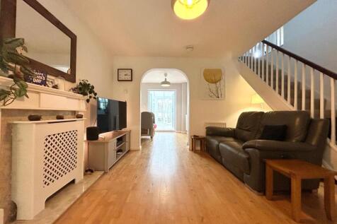 Stockwood Mews, St. Annes Park, Bristol photo 3