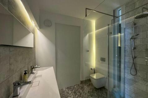 Shower.jpeg
