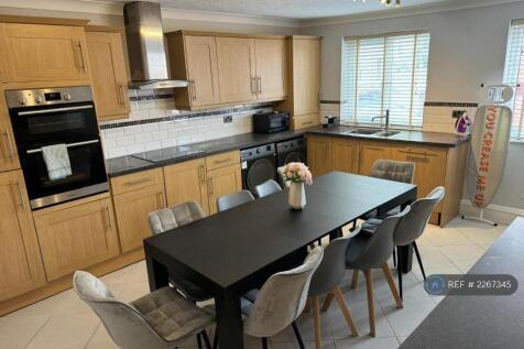Main Kitchen Area