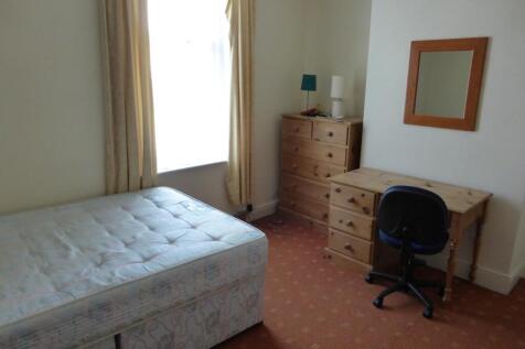 76  Cobden View Road BEDROOM 2.JPG