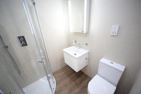 Lisson Grove 22a fl 2 bath.JPG