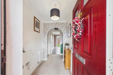 EweMove Spalding - The Circus - Hallway