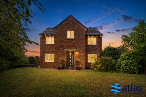 Front Elevation &amp; Front Garden (night Shot)