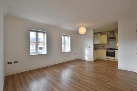 Living, Dining Room 1.jpg
