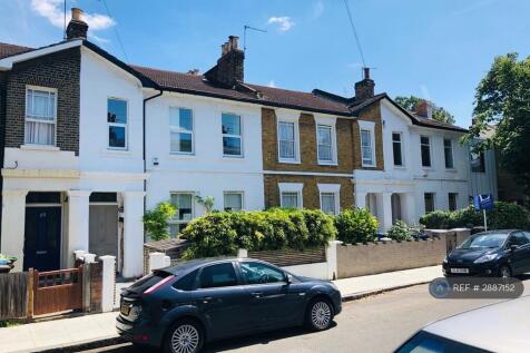 6-bed terraced on Kings Grove, London, SE15, £5,900/mo