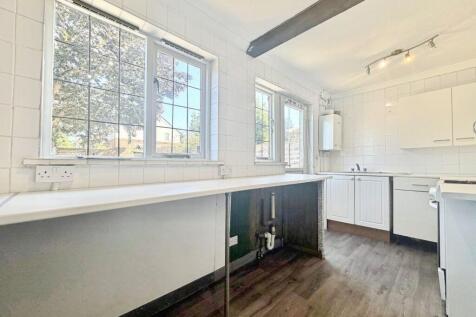 Beecham Berry, Basingstoke, RG22 photo 5