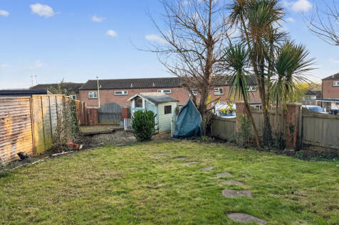 Enclosed Rear Garden