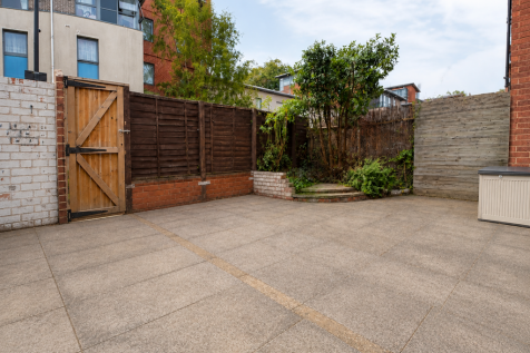 Clarewood Walk, London SW9 photo 3