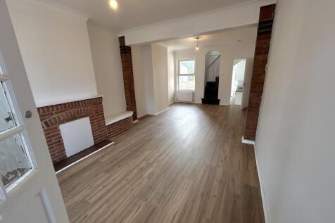 Alan Road, Ipswich, IP3 photo 5