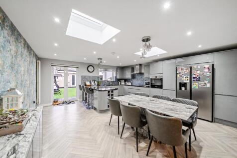 Davidson Frost-Wellings, DFW, Camrose Avenue, Edgw