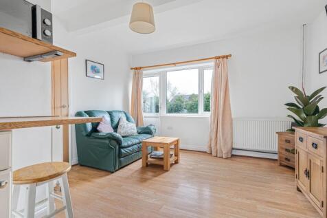 Kitchen/Sitting Room