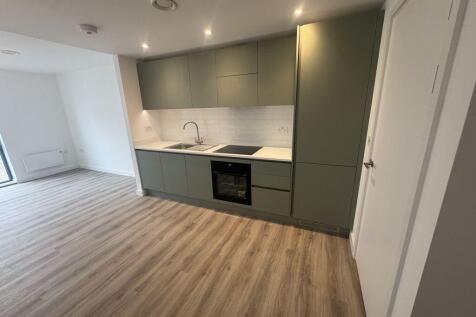 Calibra Court, Kimpton Road, Luton photo 3