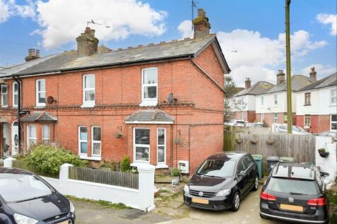 Sandown, PO36 - property photo