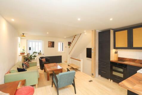 Open Plan Lounge/ Kitchen/ Diner