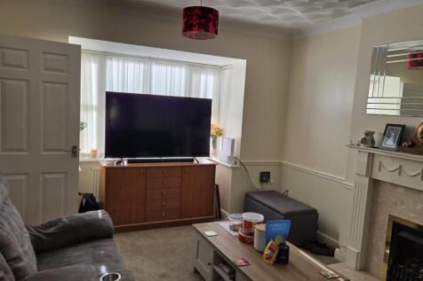 Leonardslee, Westcroft, Milton Keynes, MK4 photo 4