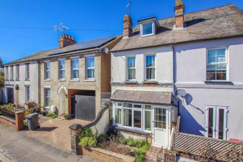 Hertford, SG13 - property photo