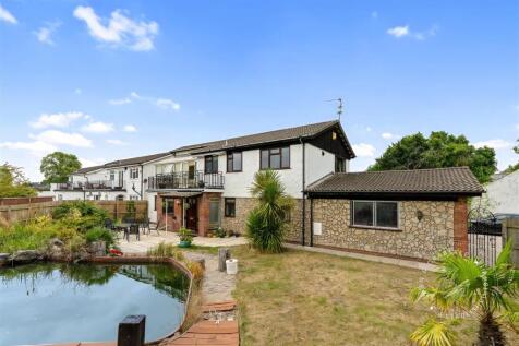 Catherine Drive, Hern Crabtree (22).jpeg