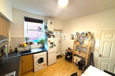 43 Ashford Road, Sheffield photo 4