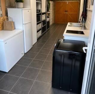 Outdoor kitchen.jpg