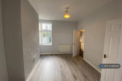 Beechwood Avenue, Warrington, WA1 photo 3