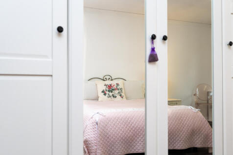 5 bed, 5 bath Detached in Glasgow - Photo 21