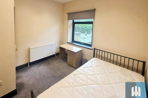 Orchard Terrace, Newsome, Huddersfield, HD4 photo 5
