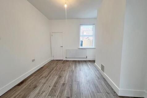 Park Road, Widnes photo 4