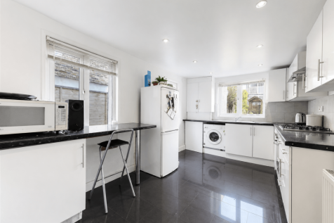 4 bed terraced house to rent Talma Rd, London SW2